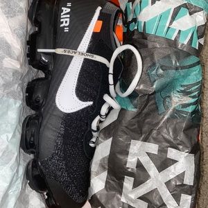 Off white Nike vapormax